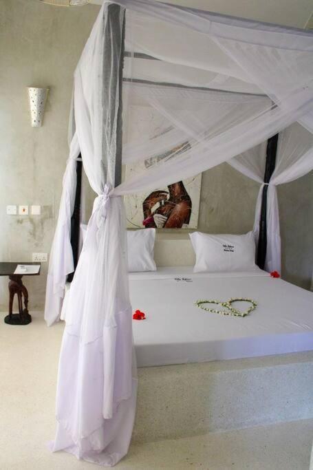 White Villa - Paparemo Beach Ватаму Екстер'єр фото