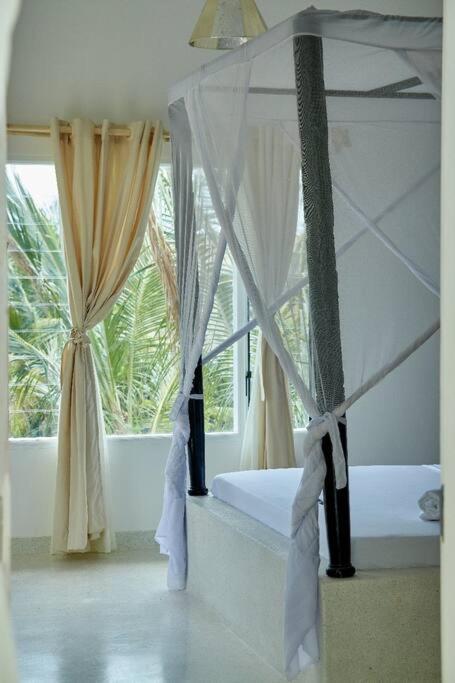 White Villa - Paparemo Beach Ватаму Екстер'єр фото